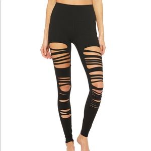 BLACK TRENDY DISTRESSED RIPPED LEGGINGS